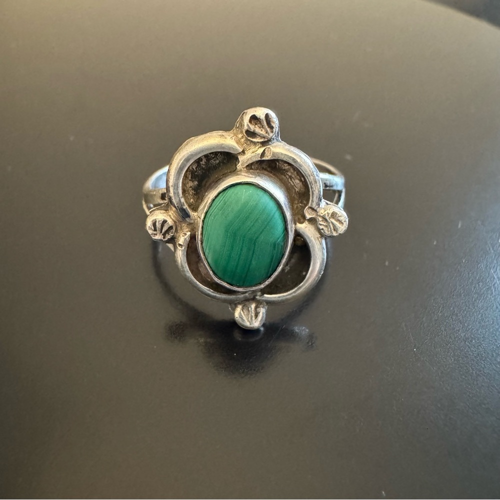 Handcrafted Sterling Malachite Ring - image 1